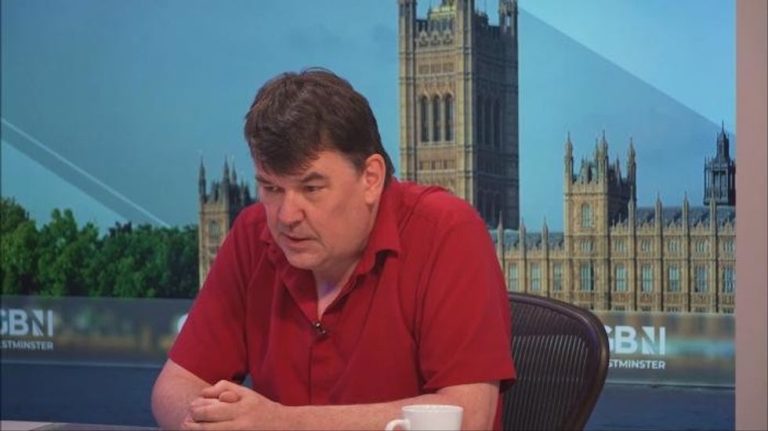 Graham Linehan ‘quits Britain for good as cancelled comedy writer flees to USA’ after trans tweets arrest ordeal